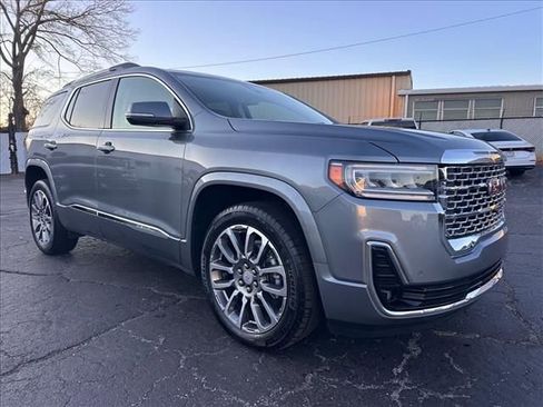 Certified 2021 GMC Acadia Denali w/ Denali Technology Package image 2