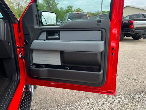 Used 2014 Ford F150 XLT w/ XLT Chrome Package image 20