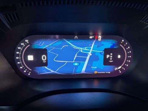 Certified 2023 Volvo XC60 B5 Plus AWD/4WD image 22
