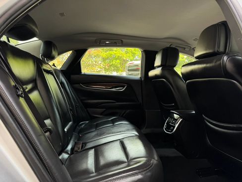 Used 2013 Cadillac XTS Luxury w/ Driver Awareness Package FWD image 29