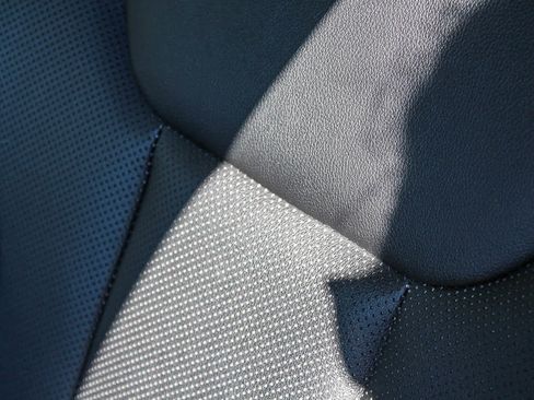 Used 2024 BMW X3 M40i image 33