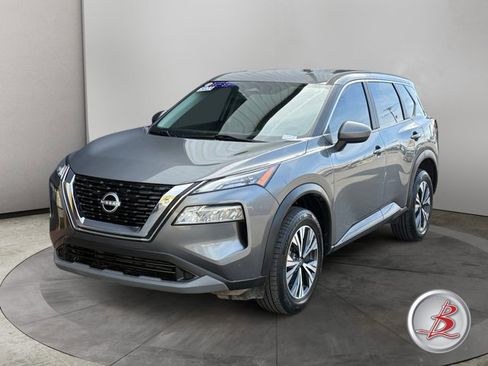 Used 2023 Nissan Rogue SV AWD/4WD image 3