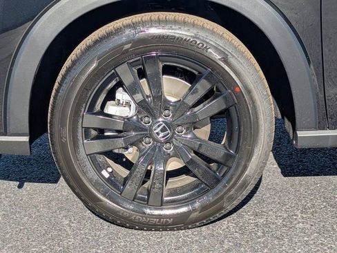 New 2026 Honda HR-V Sport image 3