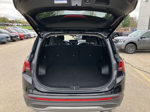 Used 2023 Hyundai Santa Fe SEL w/ Cargo Package AWD/4WD image 17