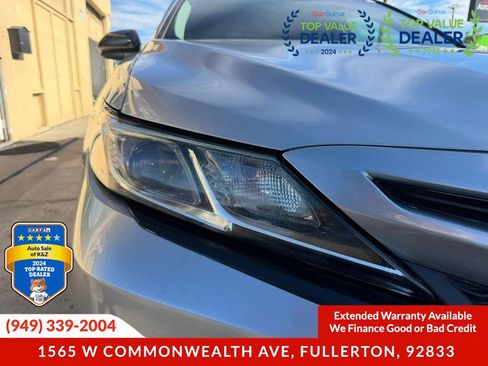 Used 2019 Toyota Camry SE image 13