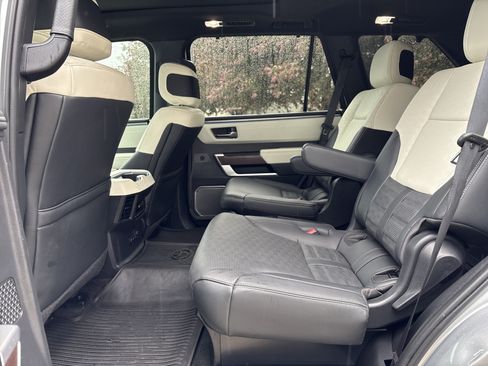 Used 2024 Toyota Sequoia Capstone AWD/4WD image 30