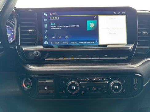 Used 2022 Chevrolet Silverado 1500 LT w/ Max Trailering Package image 22