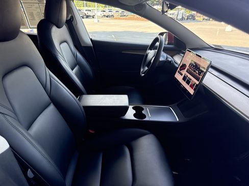 Used 2023 Tesla Model 3 Standard Range RWD image 12