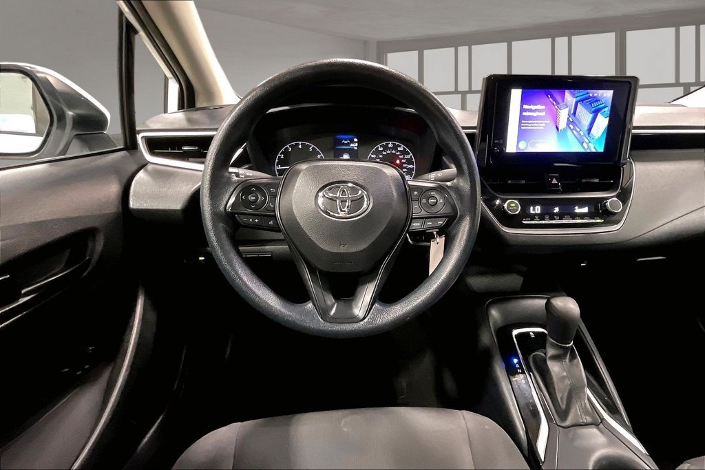 Used 2023 Toyota Corolla LE FWD image 9