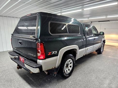 Used 2005 Chevrolet Silverado 1500 4x4 Extended Cab w/ Light Duty Power Package image 2
