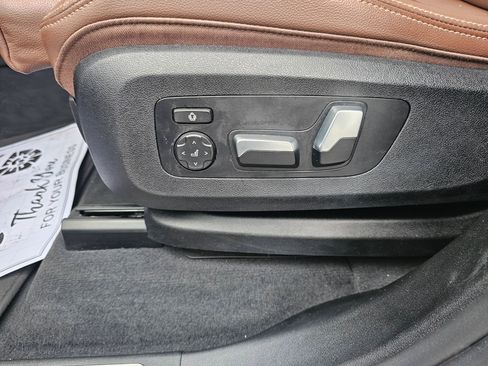Used 2020 BMW X5 xDrive40i AWD/4WD image 29