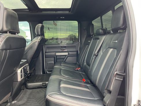 Used 2021 Ford F450 Platinum w/ FX4 Off-Road Package image 16