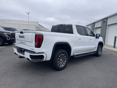 Used 2019 GMC Sierra 1500 AT4 w/ AT4 Premium Package image 8