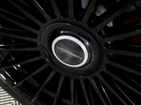 Used 2024 Cadillac Escalade V w/ LPO, ONYX Package image 55