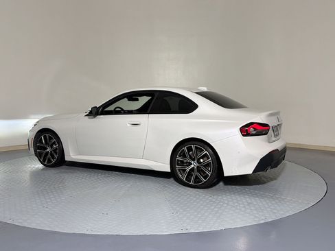 Certified 2024 BMW 230i Coupe w/ Convenience Package RWD image 3