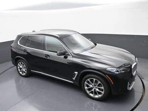 Used 2026 BMW X5 xDrive40i AWD/4WD image 30