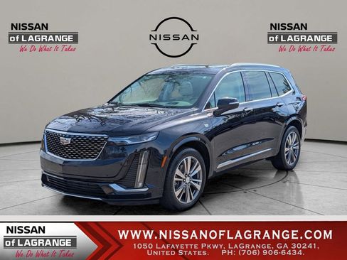 Used 2021 Cadillac XT6 Premium Luxury image 1