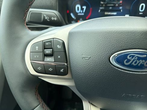 New 2026 Ford Explorer Active w/ Active Comfort Package image 26