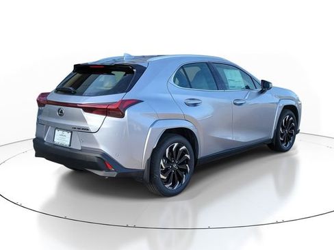 New 2026 Lexus UX 300h AWD image 4