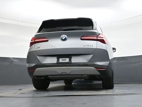 Used 2025 BMW X3 xDrive30i image 36