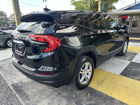 Used 2018 GMC Terrain SLE image 21