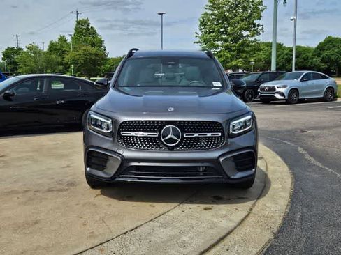 Used 2026 Mercedes-Benz GLB 250 image 4