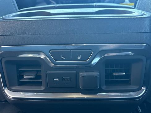 Used 2021 GMC Sierra 1500 AT4 w/ AT4 Value Package image 5