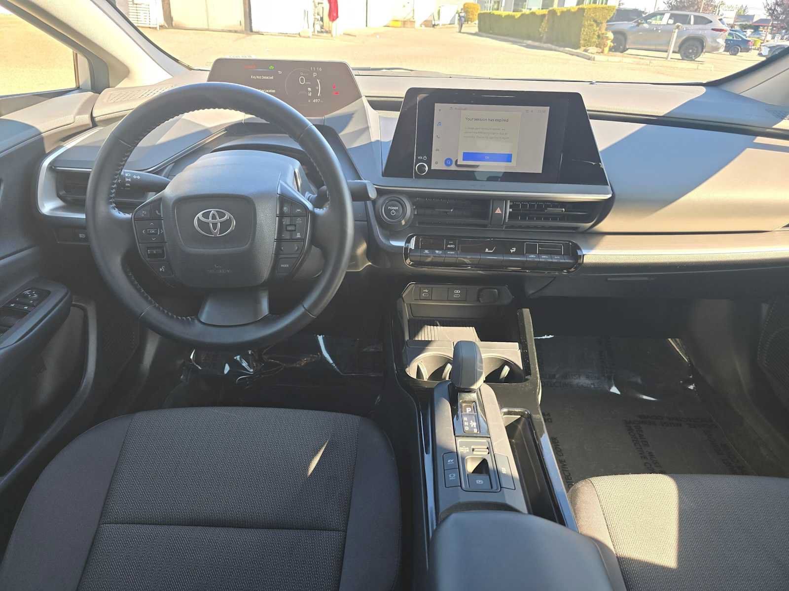 Certified 2025 Toyota Prius LE FWD image 18