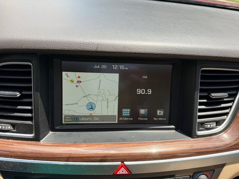 Used 2016 Hyundai Genesis 3.8 RWD image 28