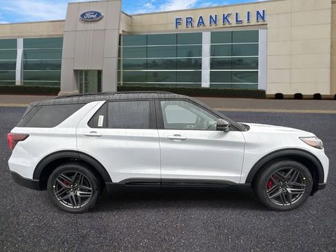 New 2026 Ford Explorer ST w/ Sun And Sound Package image 8