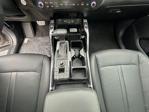 New 2026 Kia Sorento SX image 41