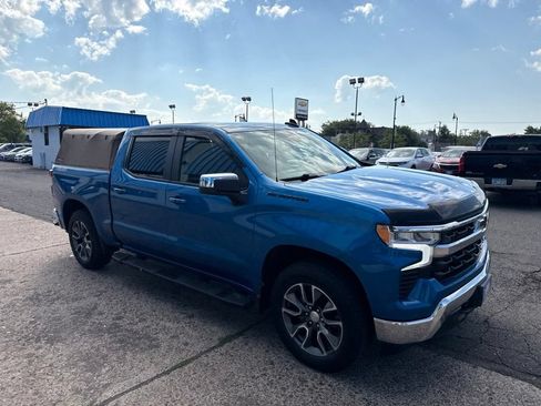 Used 2023 Chevrolet Silverado 1500 LT w/ Protection Package AWD/4WD image 5