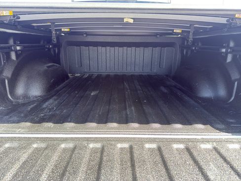 Used 2025 RAM 1500 Big Horn AWD/4WD image 8