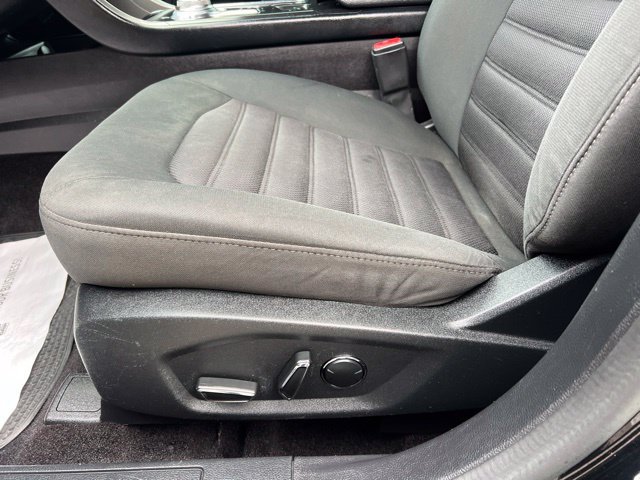 Used 2017 Ford Fusion SE FWD image 21