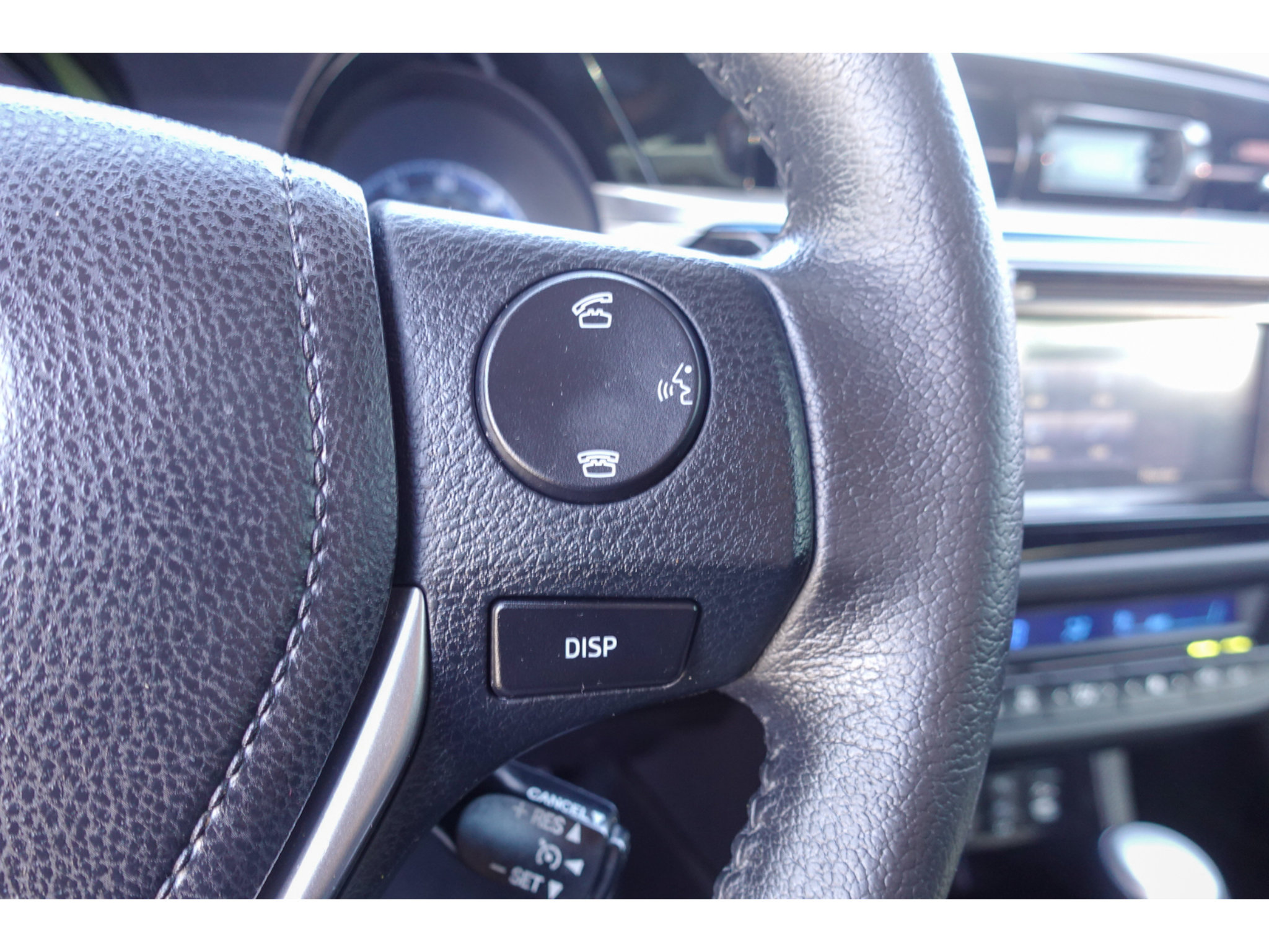 Used 2015 Toyota Corolla S Premium FWD image 16