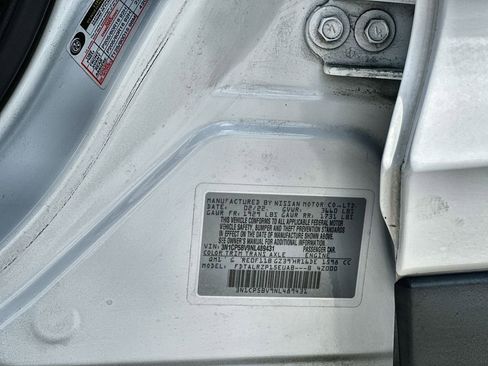 Used 2022 Nissan Kicks S FWD image 32
