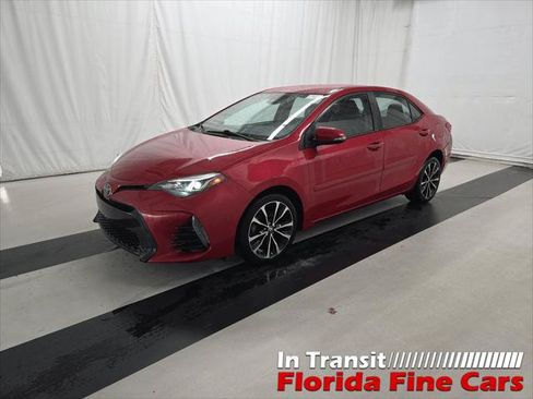 Used 2017 Toyota Corolla SE w/ Carpet Mat Package (TMS) FWD image 2