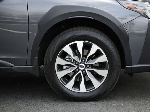 Used 2025 Subaru Outback Touring XT image 5