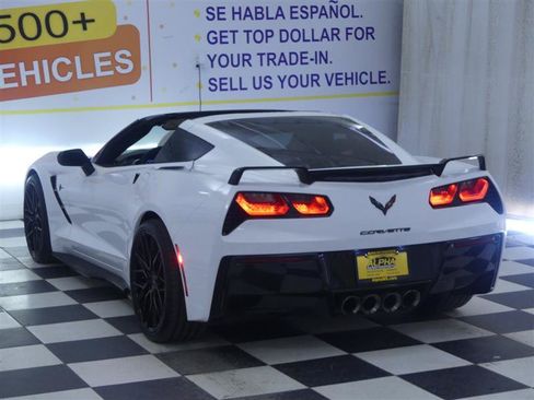 Used 2019 Chevrolet Corvette Stingray Coupe w/ Carbon Flash Badge Package RWD image 5