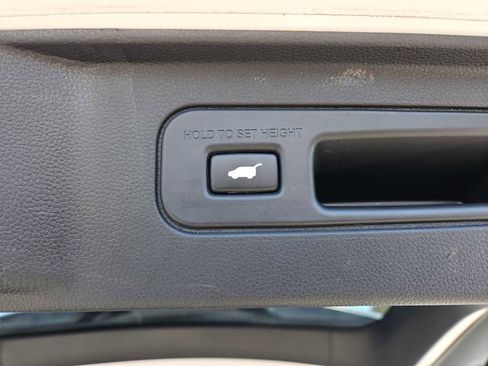 Certified 2025 Honda Pilot EX-L image 21