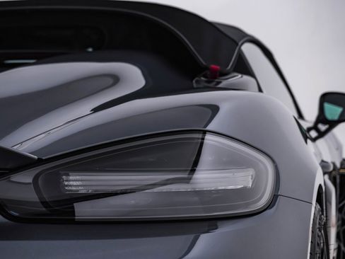 Certified 2025 Porsche 718 Boxster Spyder RS image 13