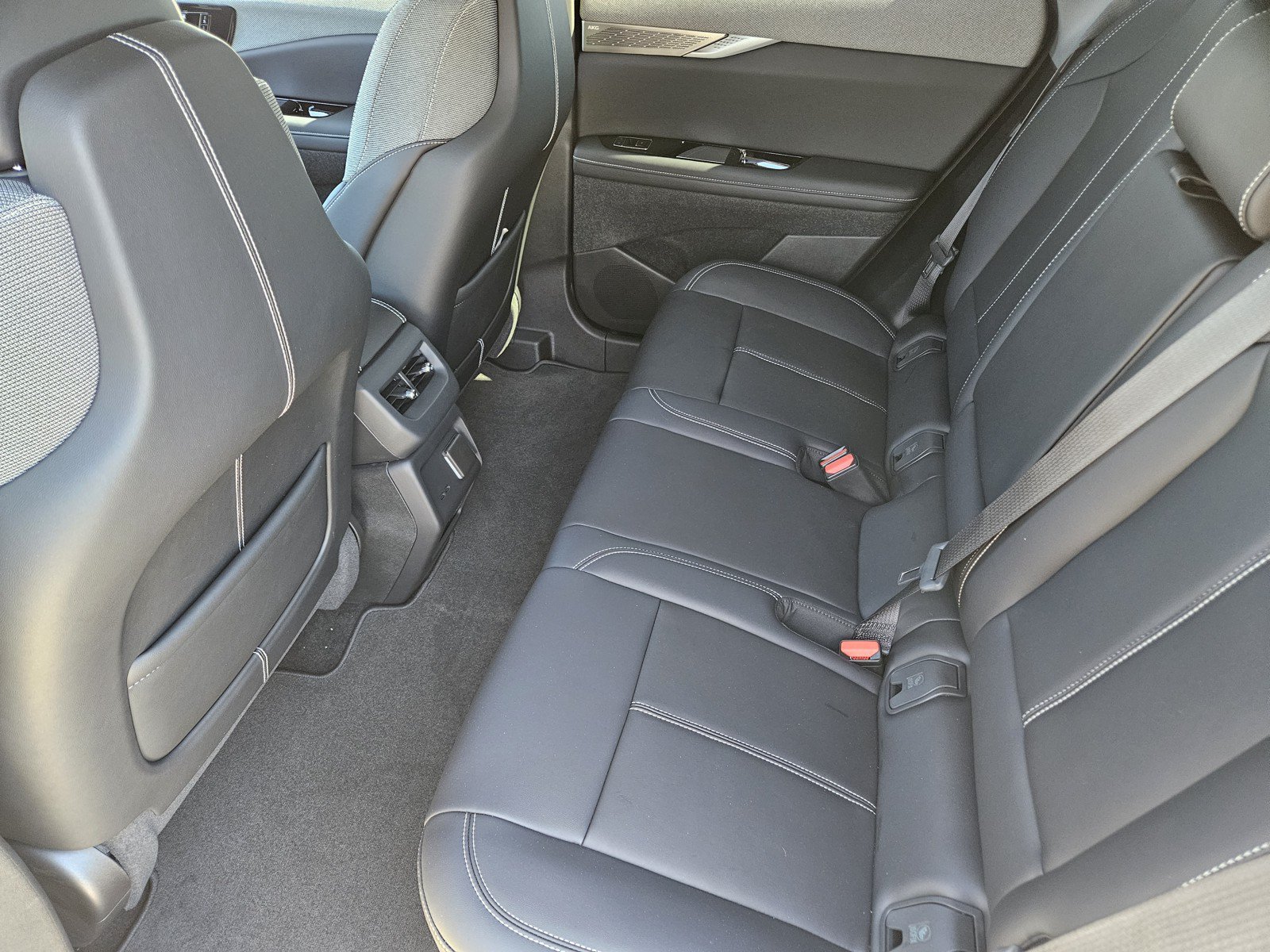 New 2027 Cadillac Optiq Luxury RWD image 20