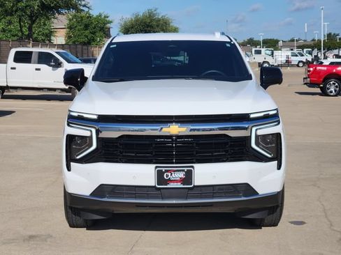 Used 2025 Chevrolet Tahoe LS RWD image 10