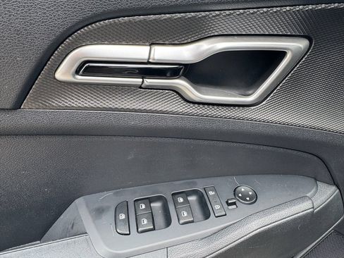 Used 2024 Kia Sportage LX image 20