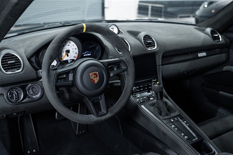 Used 2023 Porsche 718 Cayman GT4 RS RWD image 47