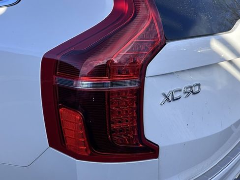 Used 2022 Volvo XC90 T6 Inscription w/ Advanced Package image 9
