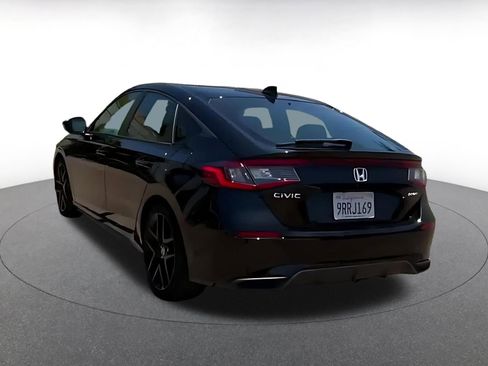 Used 2025 Honda Civic Sport image 14