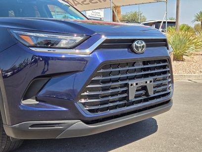 Used 2025 Toyota Grand Highlander FWD