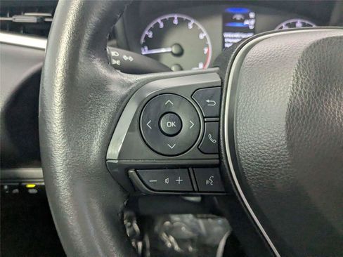 Used 2023 Toyota Corolla SE FWD image 16