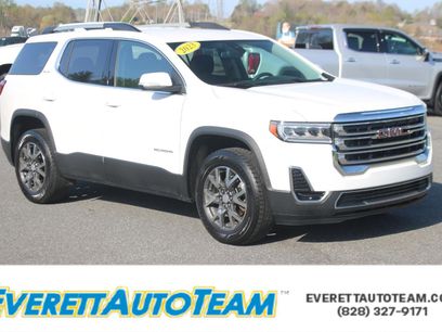 Used 2023 GMC Acadia SLE w/ Driver Convenience Package